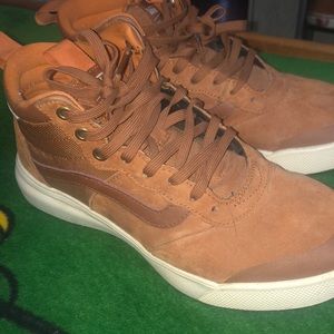Vans ultra range shoes brown with upper suede